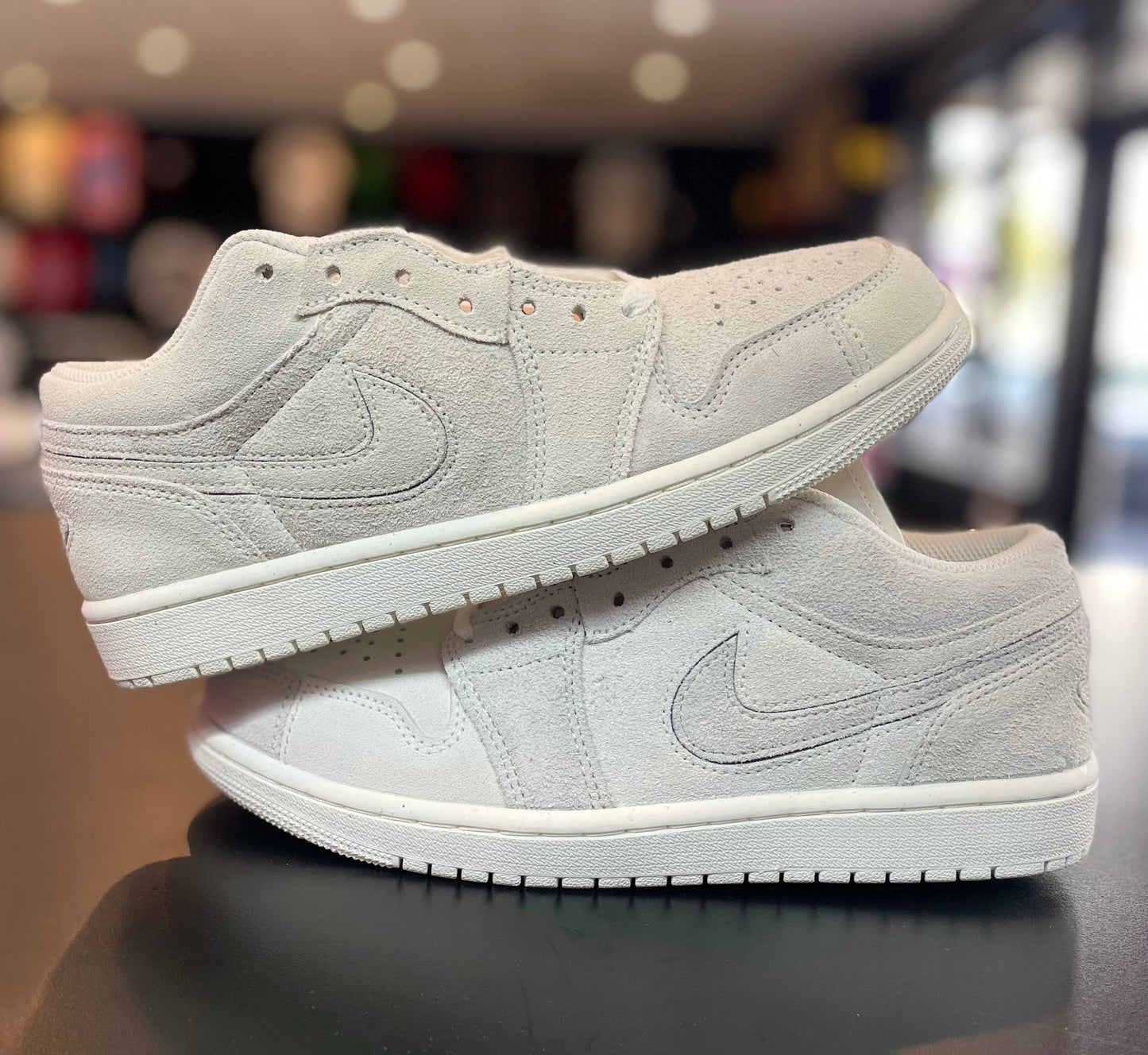 Air Jordan 1 Low “Pale Ivory”