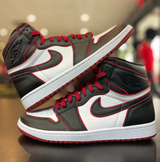 Air Jordan Retro 1 High “Bloodline”