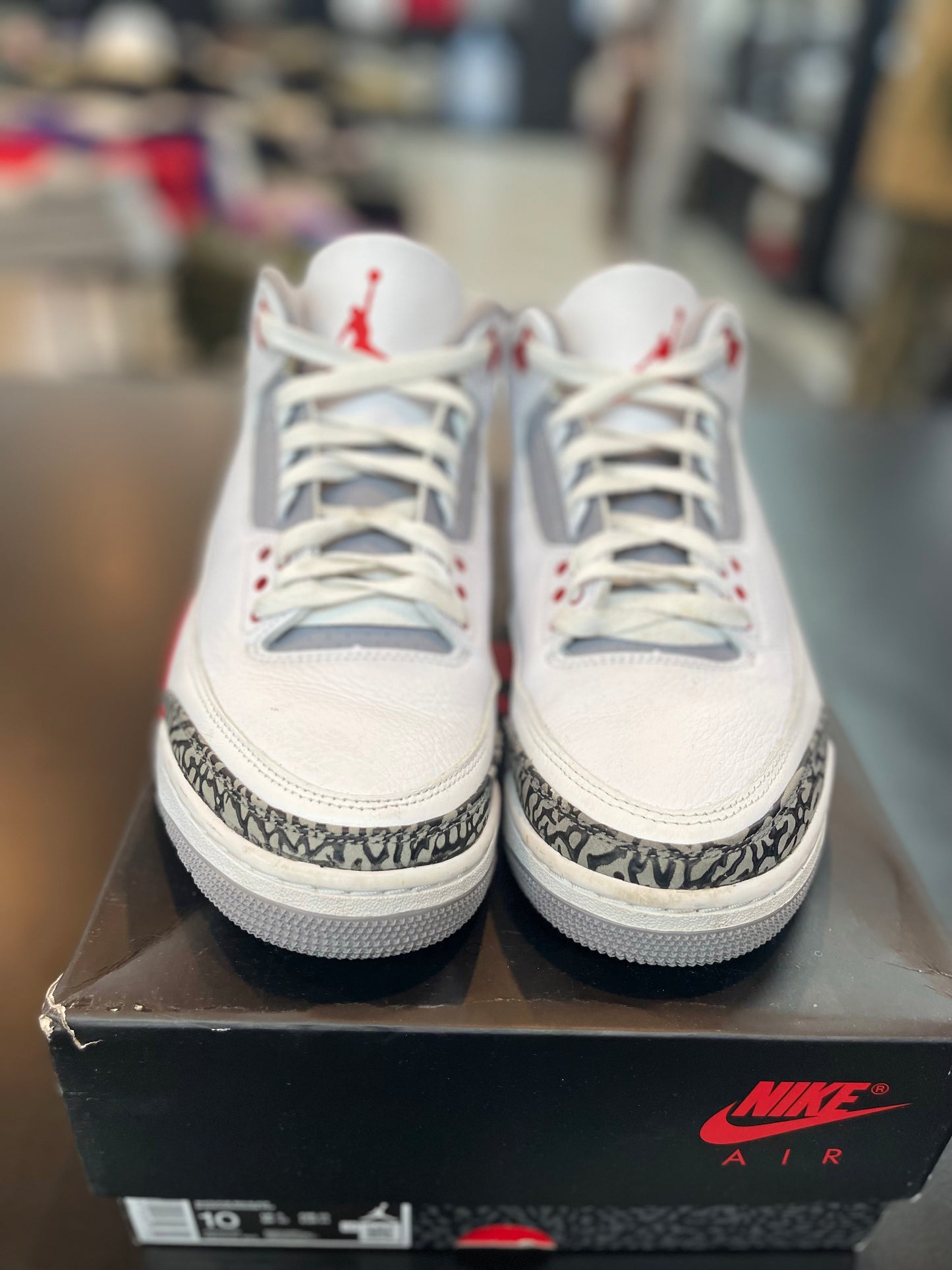 Air Jordan Retro 3 “Fire Red” *Size 10 Preowned*