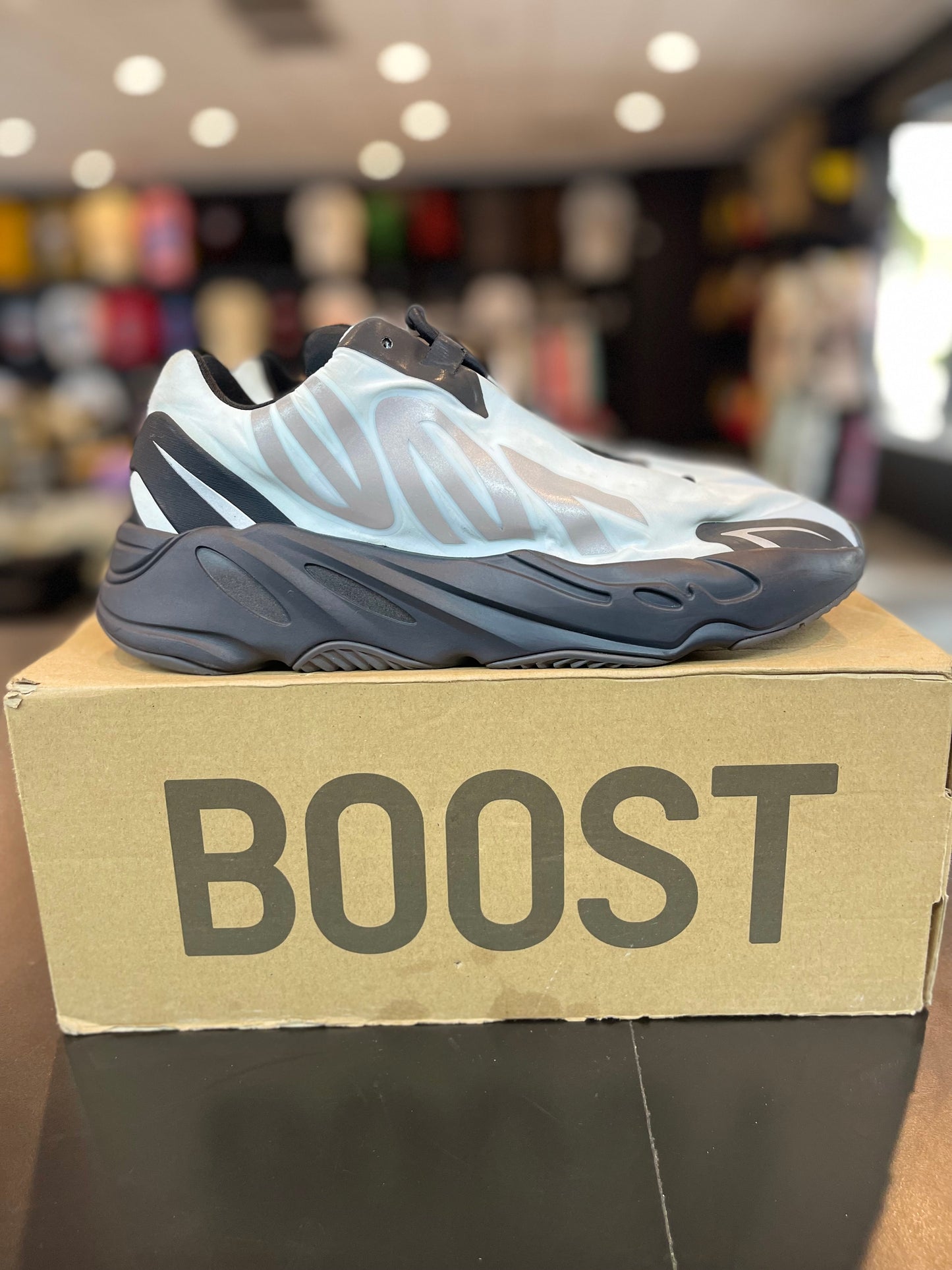 Adidas Yeezy Boost 700 MNVN “Blue Tint” *Pre Owned Size 10.5 Worn Once