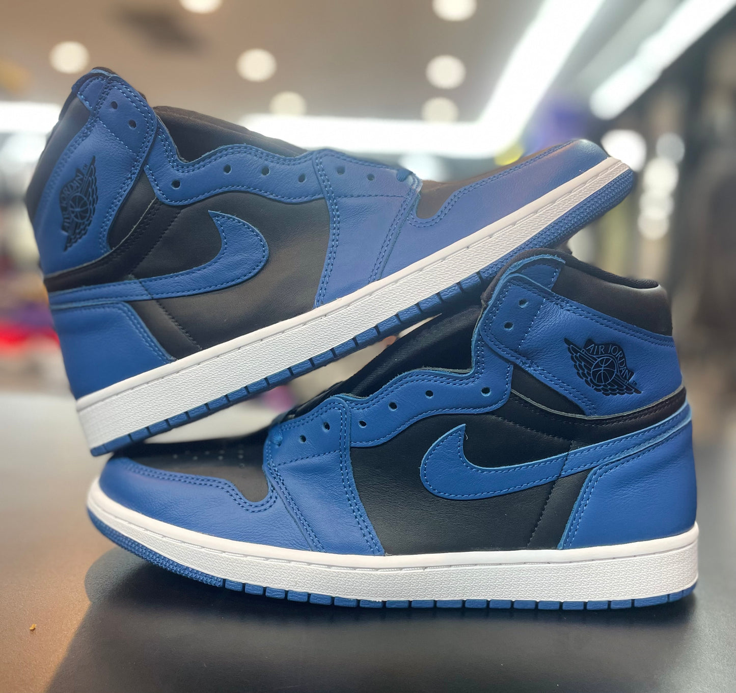 Air Jordan Retro 1 “Dark Marina  Blue”