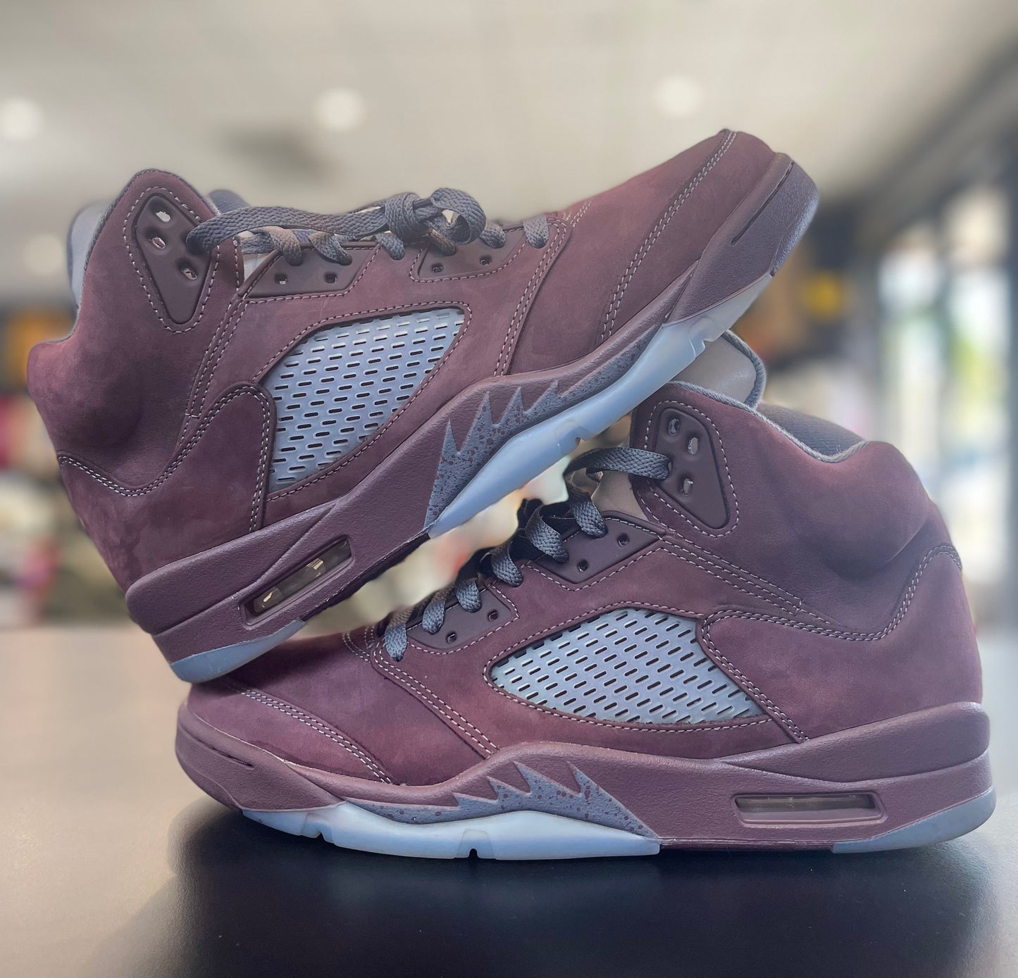 Air Jordan Retro 5 “Burgundy” * Size 10.5 Preowned*