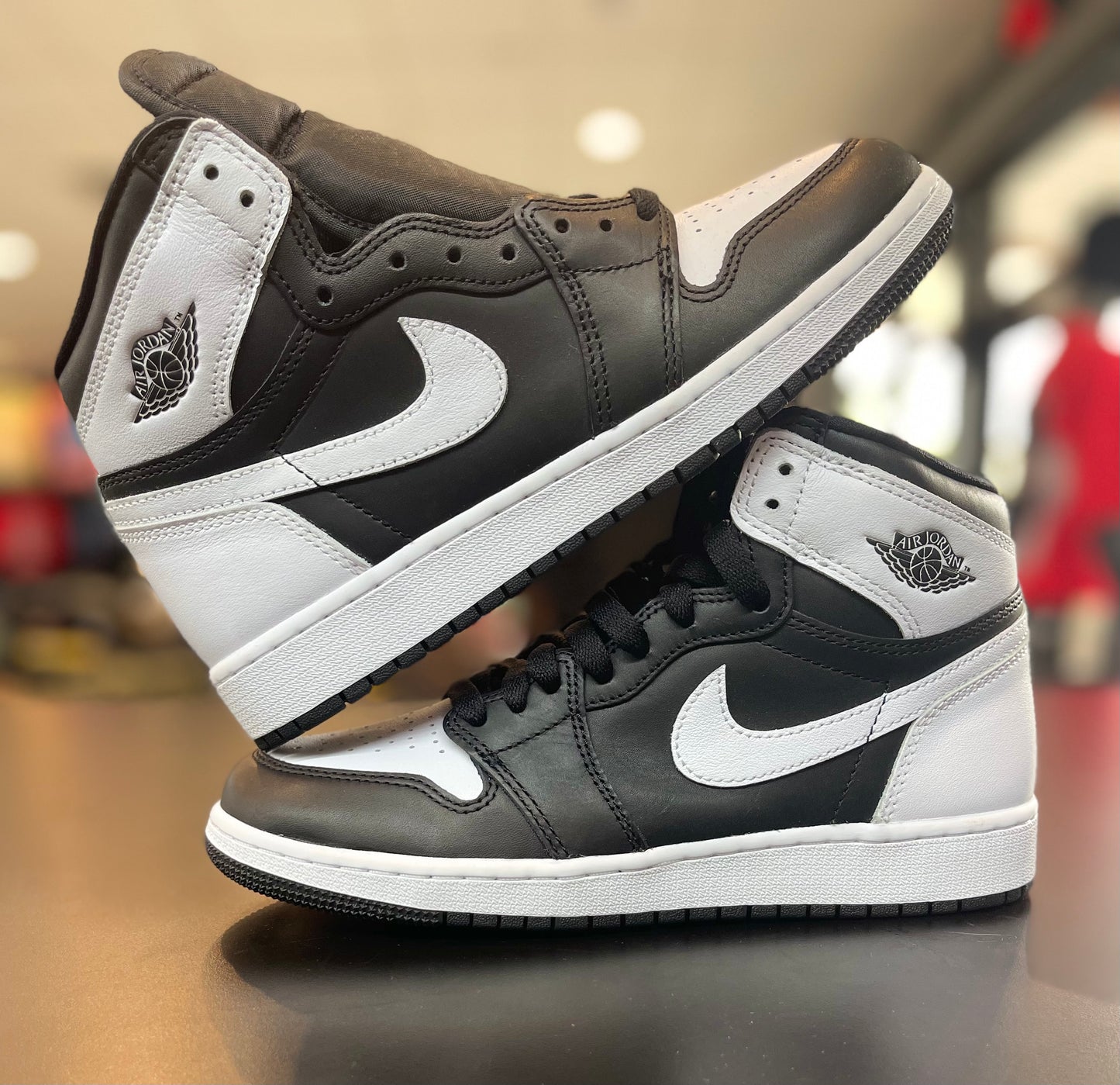 Air Jordan Retro 1 High Og “Black White”