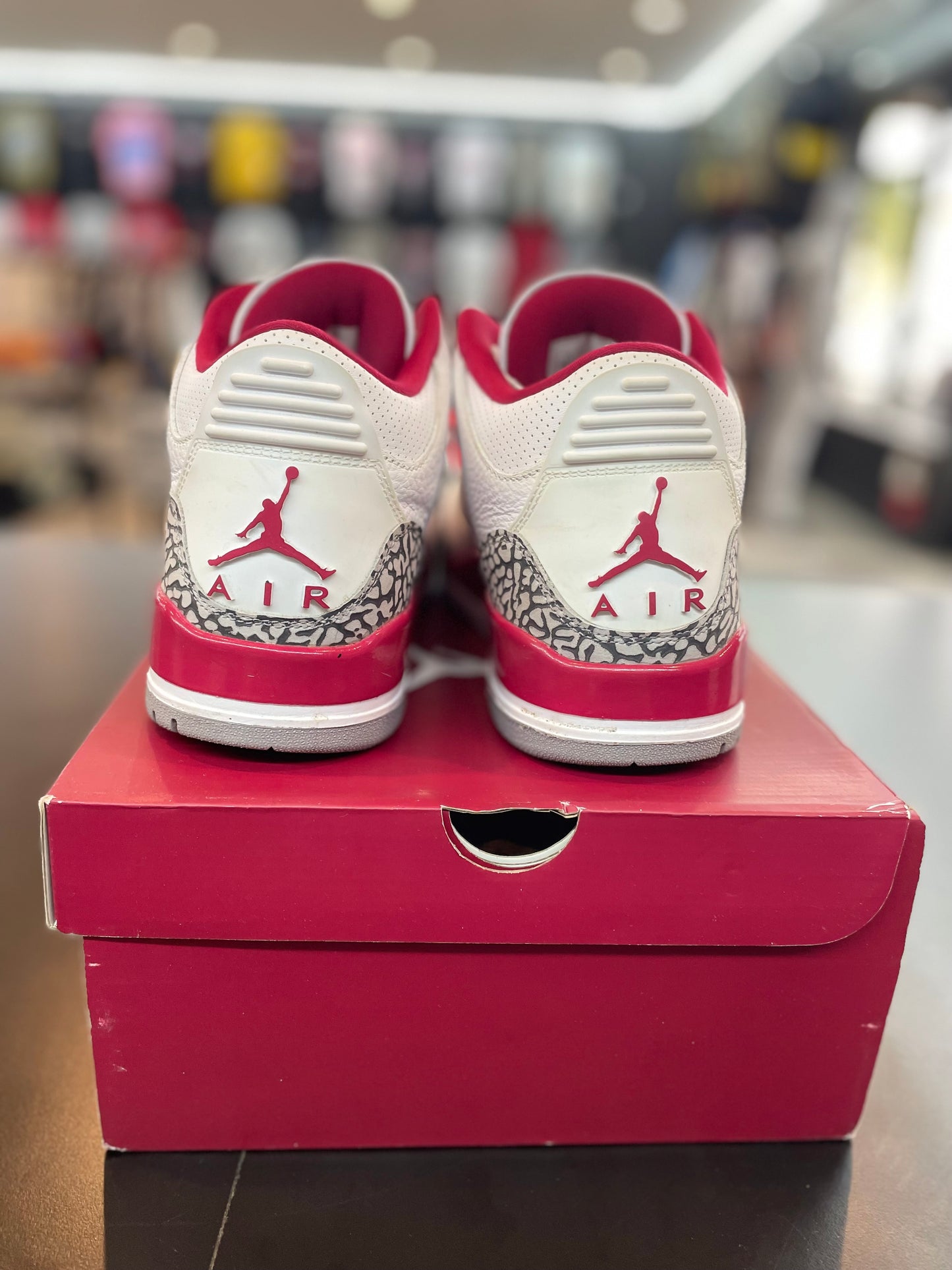 Air Jordan Retro 3 “Cardinal” *Size 10.5 Preowned*