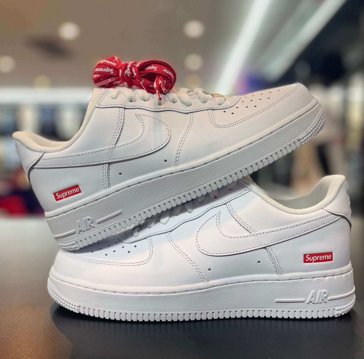 Nike Air Force 1 Low “White Supreme”