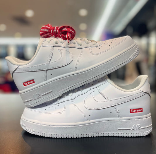 Nike Air Force 1 Low “White Supreme”