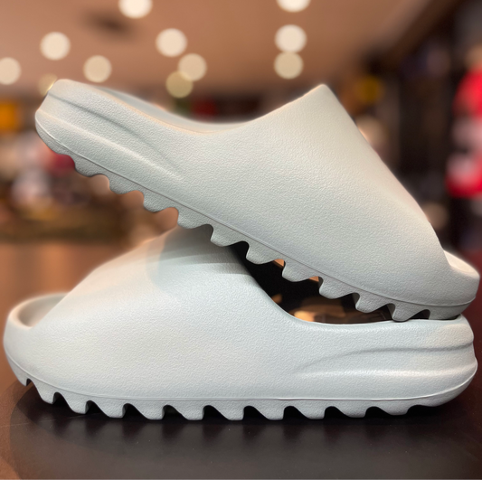 Adidas Yeezy Slide “Salt”