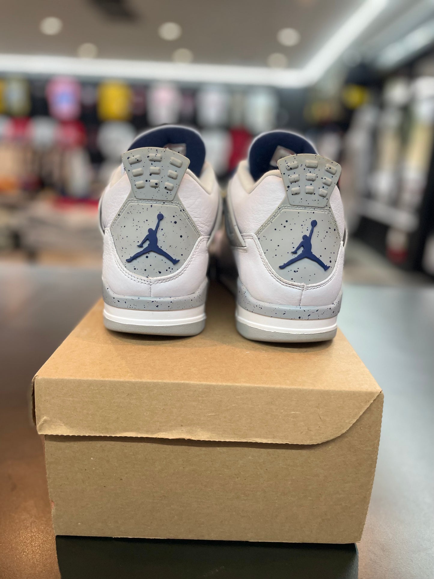 Air Jordan Retro 4 “Midnight Navy” *Size 10.5 Preowned*