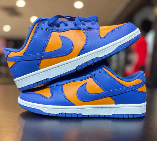 Nike Dunk Low “Knicks”